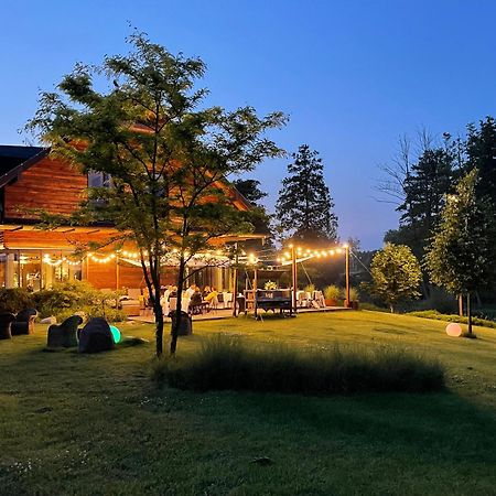 Karma House Goscienczyce Bed & Breakfast Grojec  Exterior foto