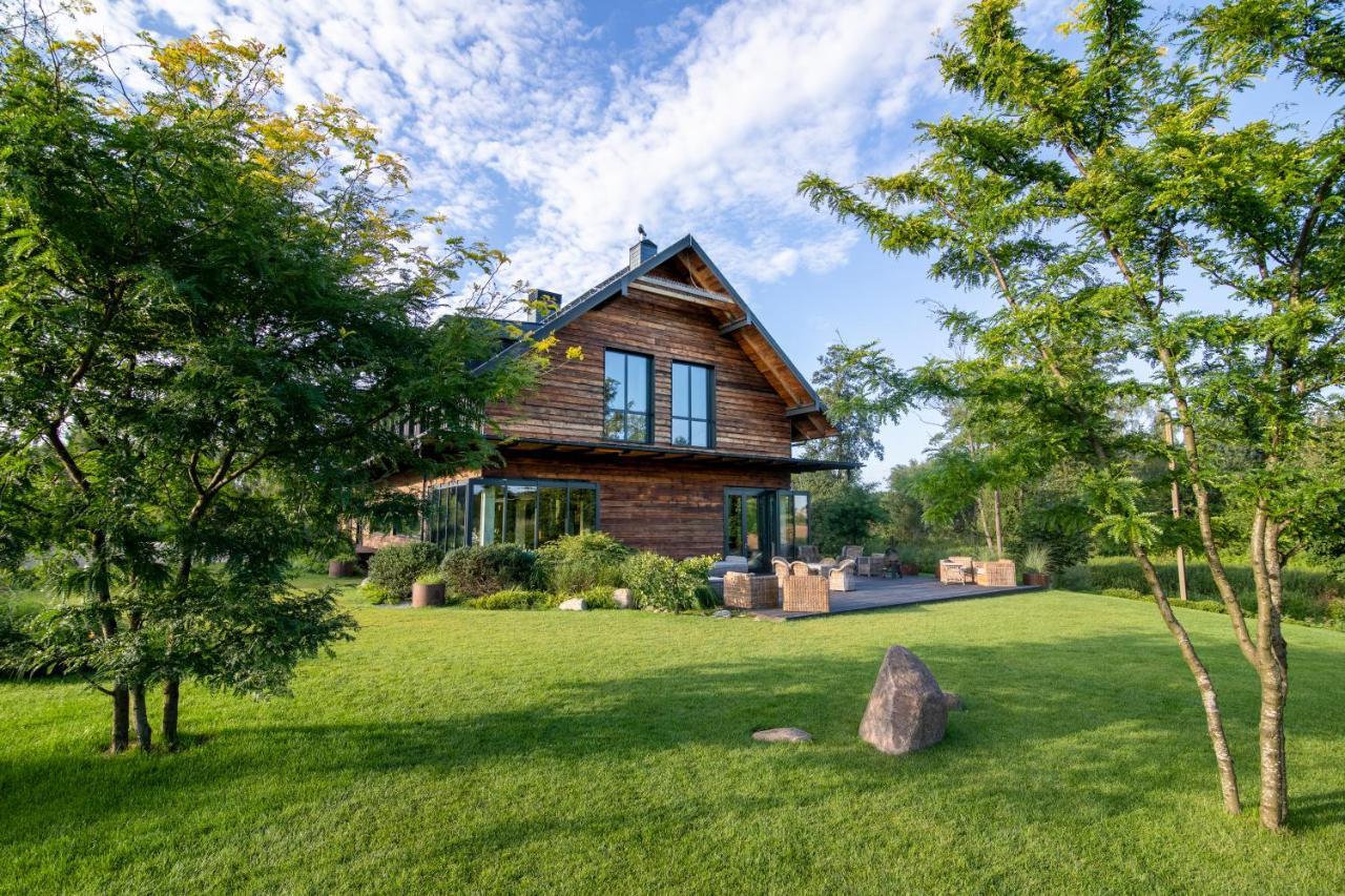 Karma House Goscienczyce Bed & Breakfast Grojec  Exterior foto