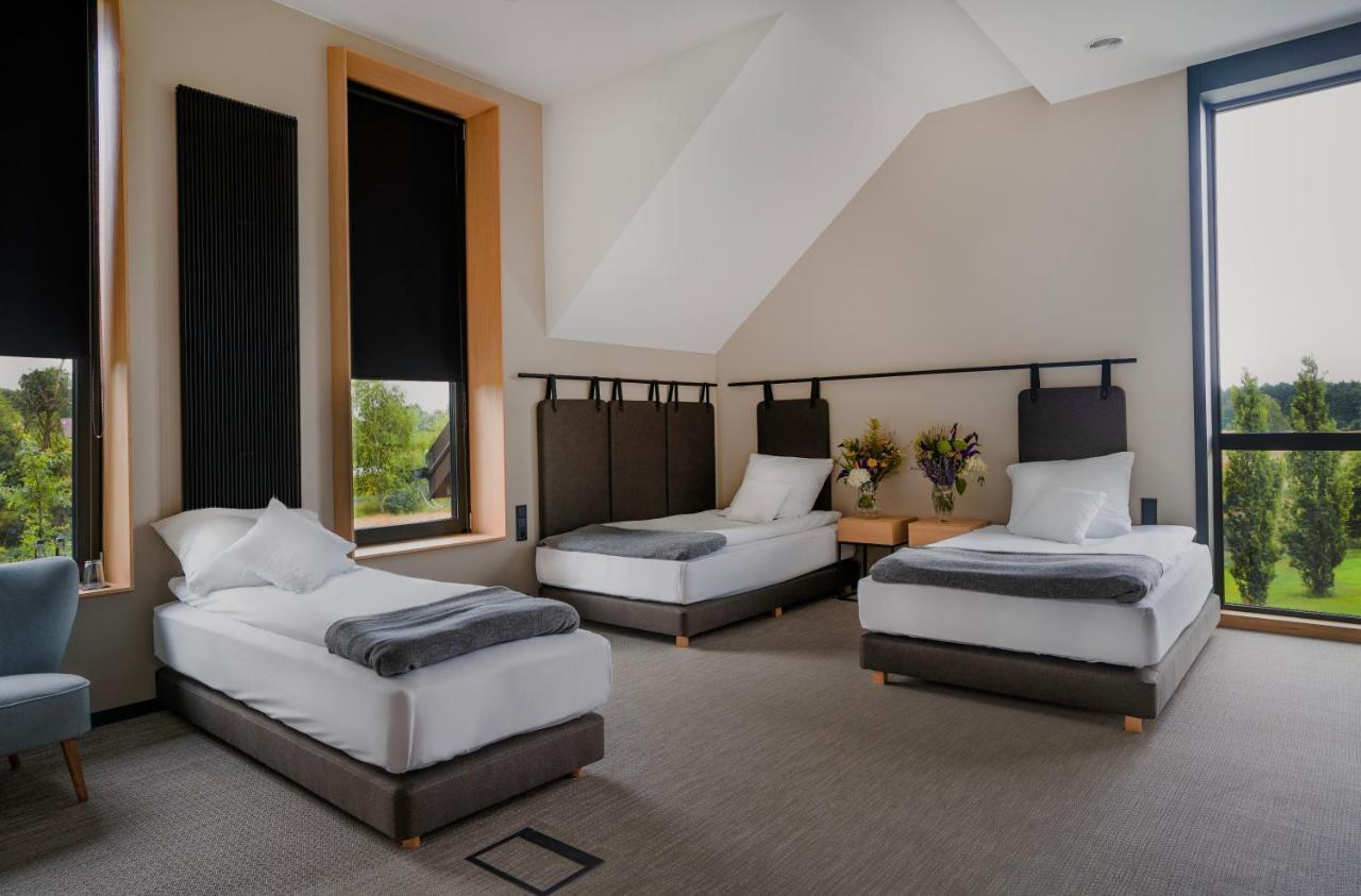 Karma House Goscienczyce Bed & Breakfast Grojec  Exterior foto
